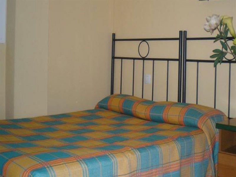 Apartamentos Murallas Сарагоса Экстерьер фото
